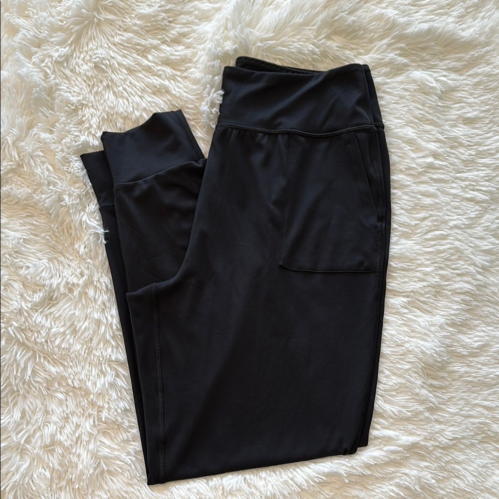 Victoria’Secret On Point Flow Joggers 14